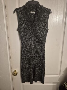 Calvin Klein Black & Gray Marled Sleeveless Wrap Midi Dress